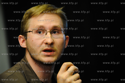 Gdansk. Swietlica Krytyki Politycznej. Spotkanie promujace...