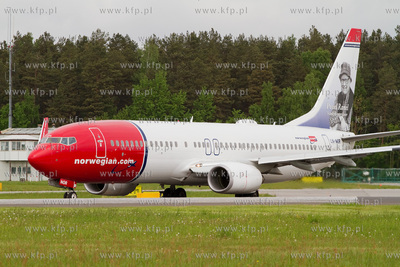 Port Lotniczy Gdansk im. Lecha Walesy. Nz. Boeing 737-800...