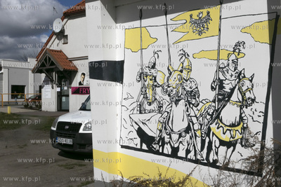 Mural Bitwa pod Grunwaldem na stacji niskiego napięcia...