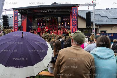 Dożynki w gminie Pruszcz Gdański w Cieplewie. Na...