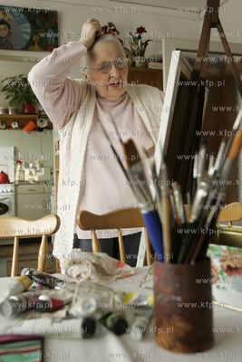 Lucyna Legut - Lucha - aktorka, malarka, pisarka. Na...