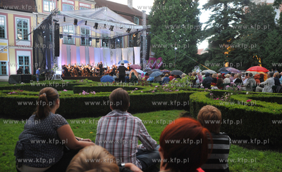 Gdansk. Park oliwski, V Miedzynarodowy Festiwal Mozartowski...