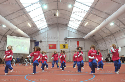 Zespol Szkol Ogolnoksztalcacych nr6, przy ul. Glebokiej...