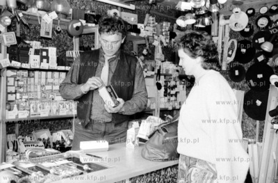 Sklep Artykuly Elektrotechniczne u Stacha Stanislaw...