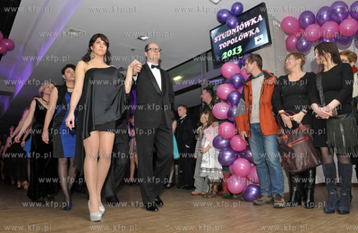 Studniowka III Liceum Ogolnoksztalcacego Topolowki...