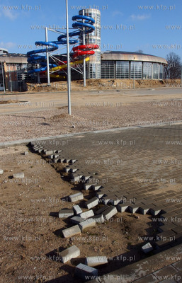 Slupsk. Budowa aquaparku. 22.02.2014 fot. Maciej Kosycarz...