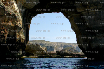 Malta. Lazurowe Okno na wyspie Gozo 01.05.2013 fot....