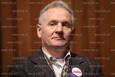 Gdansk. Ratusz Staromiejski. dDebata Ukraina - stara...