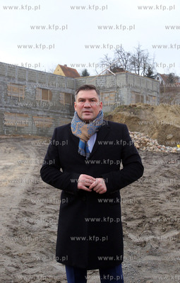 Dariusz Michalczewski przekazal 60.000 zl na budowe...