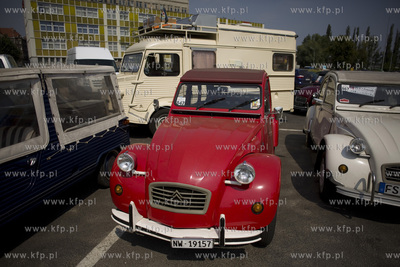 Gdańsk. Samochody marki citroen ze Światowego Zlotu...