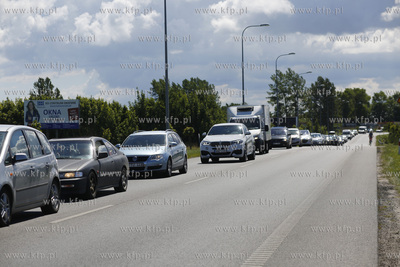 Korek na drodze Puck-Władysławowo na wjeździe do...