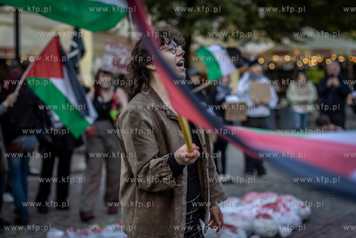 Długi Targ w Gdańsku.  Trójmiasto Przeciw Ludobójstwu...