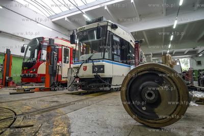 Zajezdnia tramwajowa Wrzeszcz GAiT. Tramwaj ALSTOM...