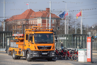 Przystanek Gdańsk - Śródmieście. Dwudrogowy specjalny...