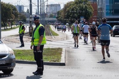 Gdańsk, skrzyżowanie Al. Grunwaldzkiej i Al.Wojska...