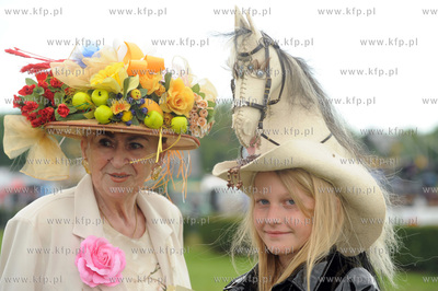 Miedzynarodowe Oficjalne Zawody w Skokach Przez Przeszkody...