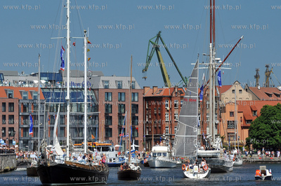Parada zaglowcow Gdansk Sail na Motlawie 11.07.2010...