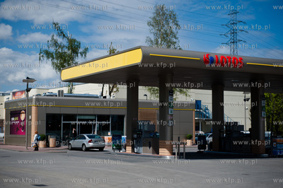 Gdansk. Nowo otwarta stacja benzynowa grupy Lotos....