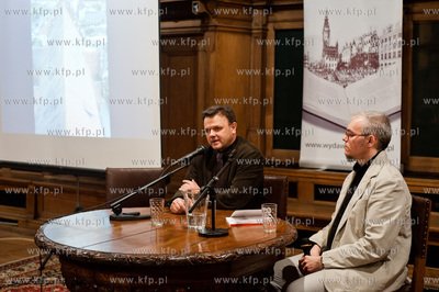 Gdansk. Nadbaltyckie Centrum Kultury. Spotkanie z Adamem...