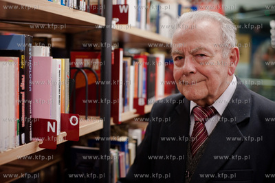 Gdansk. Biblioteka Manhattan w CH Manhattan. Spotkanie...