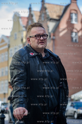 Gdansk. Formacja Niezywych Schabuff kreci w Gdansku...