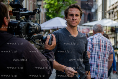 Gdansk. Formacja Niezywych Schabuff kreci w Gdansku...