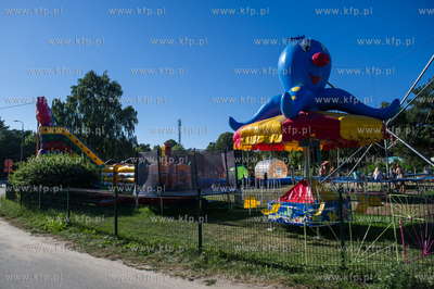 Gdansk. Letni wypoczynek na plazy miejskiej Stogi....