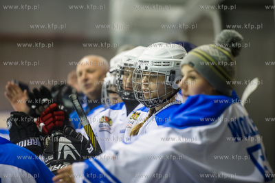 Gdańsk. Oliwa. Mała tafla Hali Olivia. Mecz inaugurujacy...