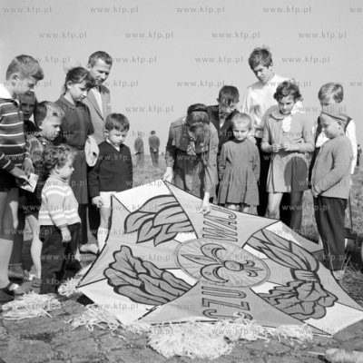 IX Zawody Latawcow na terenie lolniska w Gdansku Wrzeszczu.01.10.19672wrzesien67_z.kosycarz_p9Fot....