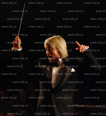 Inauguracja obchodow Dni Papieskich w Gdyni. Kosciol...