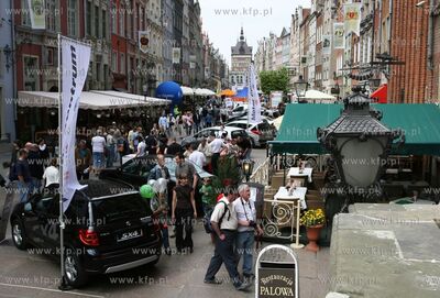 Gdansk, ul. Dluga  Nz. Targi Motoshow na starowce
17.05.2008
fot....