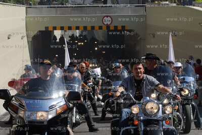 Otwarcie tunelu pod deptakiem ul. Bohaterow Monte Cassino...