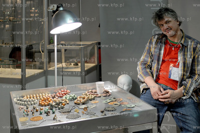 Amberif 2010. 17. Miedzynarodowe Targi Bursztynu, Bizuterii...