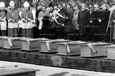 Uroczystosci zwiazane z pogrzebem 38 pracownikow Poczty...