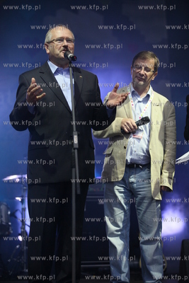 Molo w Sopocie. Koncert promujacy Katowice jako kandydata...