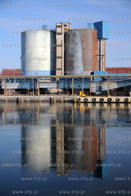 Stocznia Remontowa w Gdansku.
31.01.2012
fot. Andrzej...
