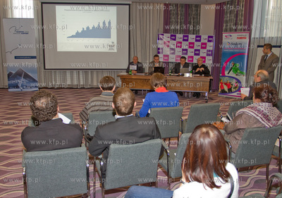 Gdansk, Hotel Hilton. Konferencja prasowa przedstawicieli...