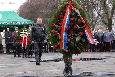 Braniewo. Ponad 300 motocyklistow z Rosji i Polski...