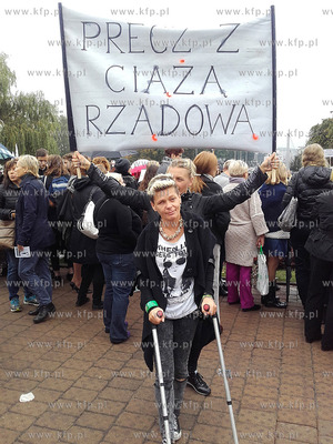Ogólnopolski strajk kobiet w Gdyni na Skwerze Kościuszki....
