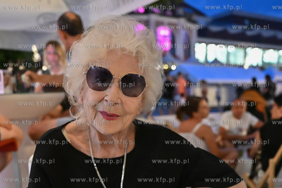 Kawiarnia Koło Molo na Skwerze Kuracyjnym w Sopocie....