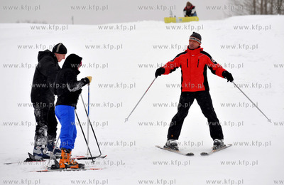 Stok narciarski w Przywidzu na Kaszubach. Na miejscu...