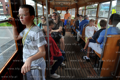 Jedna z gdanskich atrakcji turystycznych jest Tram...