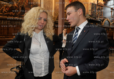 Gdansk, Dwor Artusa. Prezentacja przyszlych radnych...