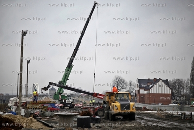 Przebudowa skrzyzowania ul. Marynarki Polskiej z ul.Uczniowska...