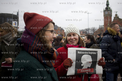 Gdańsk. Placu vis a vis Dworca Głównego. Międzynarodowy...