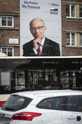 Kampania wyborcza do Europarlamentu. Skrzyżowanie...