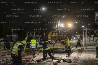 Most Siennicki.został zamknięty dla ruchu kołowego,...