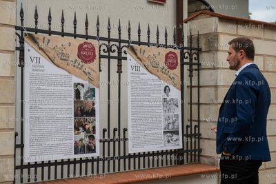 100 lat ulicy Krętej we Wrzeszczu. Nz. Piotr Grzelak,...