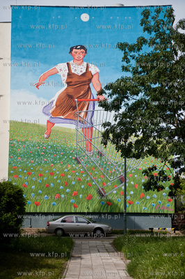 Gdansk. Zaspa.  Nowy mural przy ul. Bajana autorstwa...