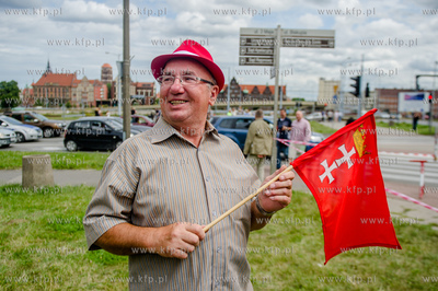 Gdansk. Skrzyzowanie ul. 3 Maja i Armii Krajowej. Pozegnalne...